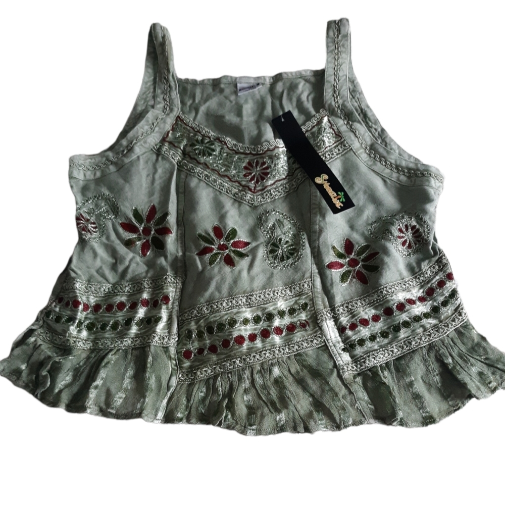 Shoreline Boho Free Size Green Red Floral Embroidered Cropped Tank Top